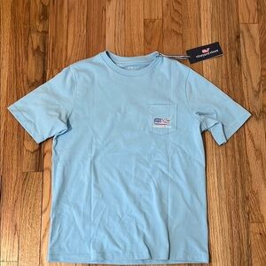 **NEW WITH TAG** Never Worn Boys vineyard vines Size Medium Blue USA Shirt
